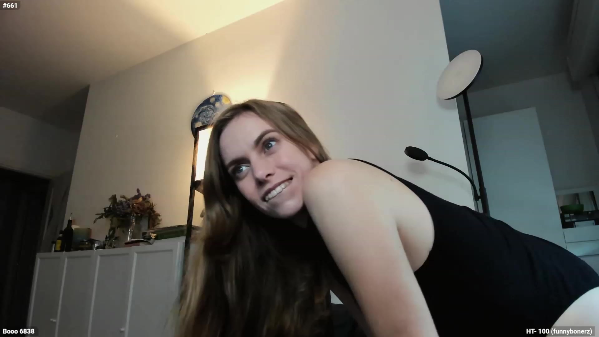 Gallery image thumbnail from Personage's myfreecams stream on, 10/31/2023, 14:48 image 8 of 20