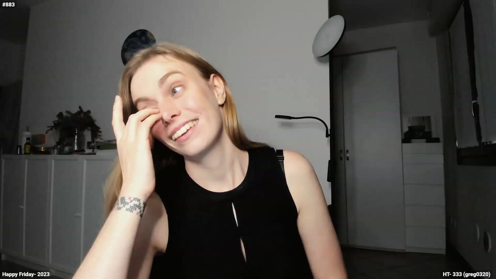 Gallery image thumbnail from Personage's myfreecams stream on, 11/17/2023, 16:10 image 19 of 20