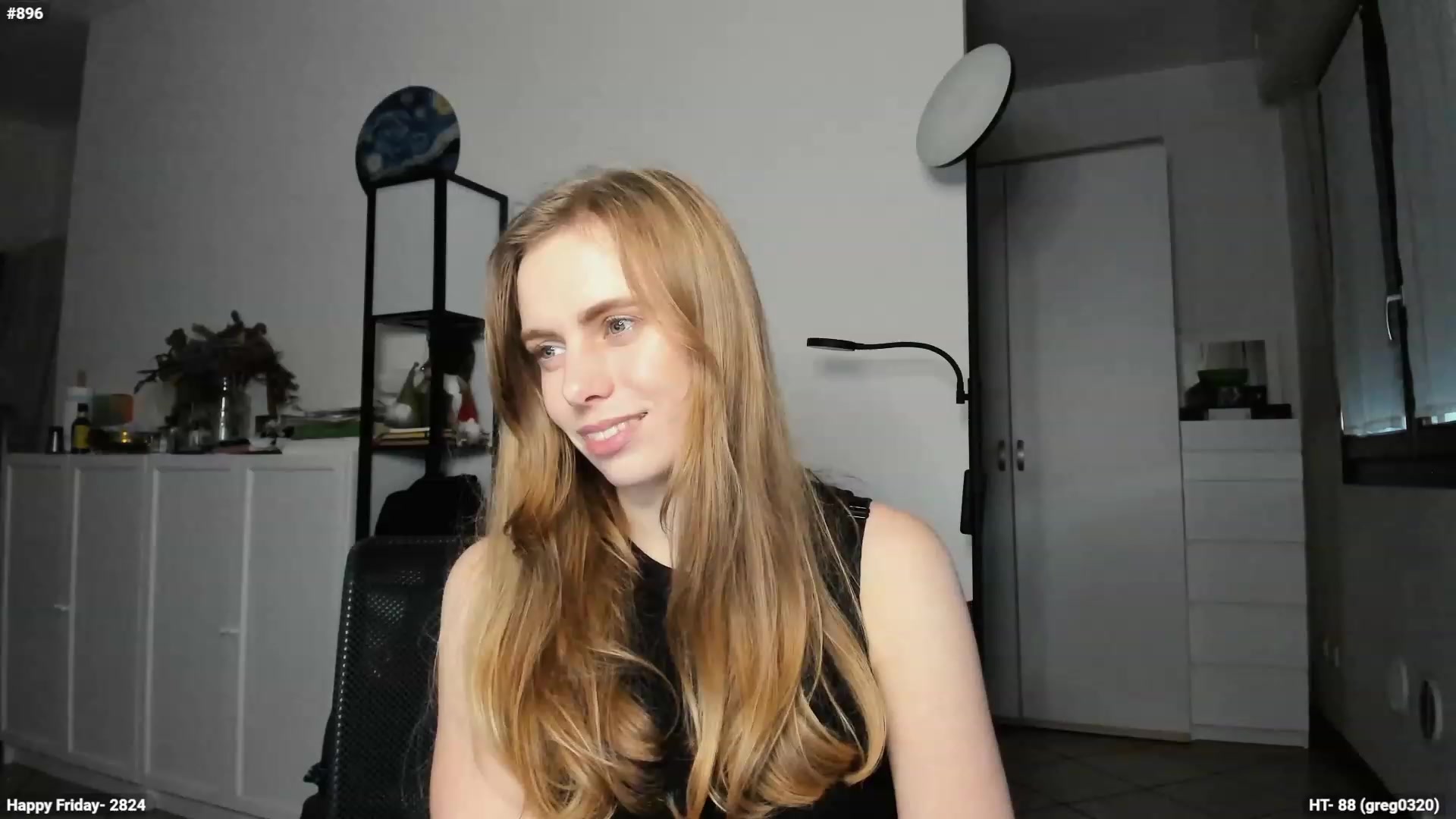Gallery image thumbnail from Personage's myfreecams stream on, 11/17/2023, 16:10 image 12 of 20