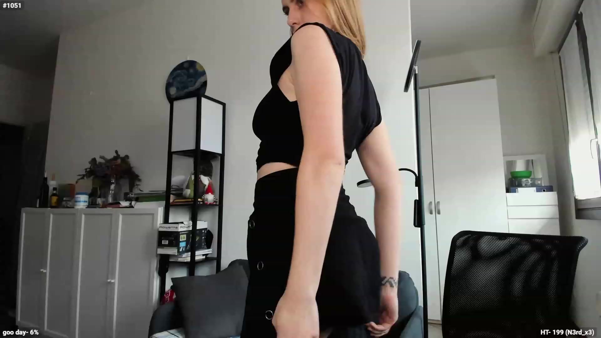 Gallery image thumbnail from Personage's myfreecams stream on, 11/20/2023, 15:06 image 10 of 20