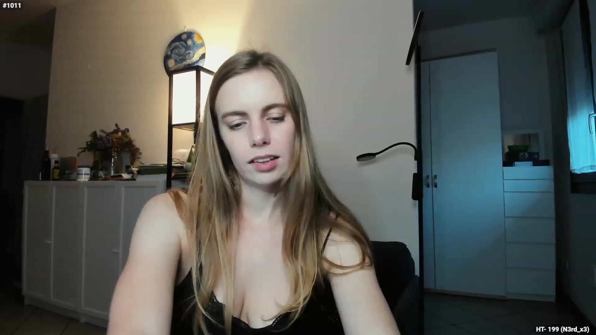 Gallery image thumbnail from Personage's myfreecams stream on, 11/20/2023, 15:58 image 6 of 20