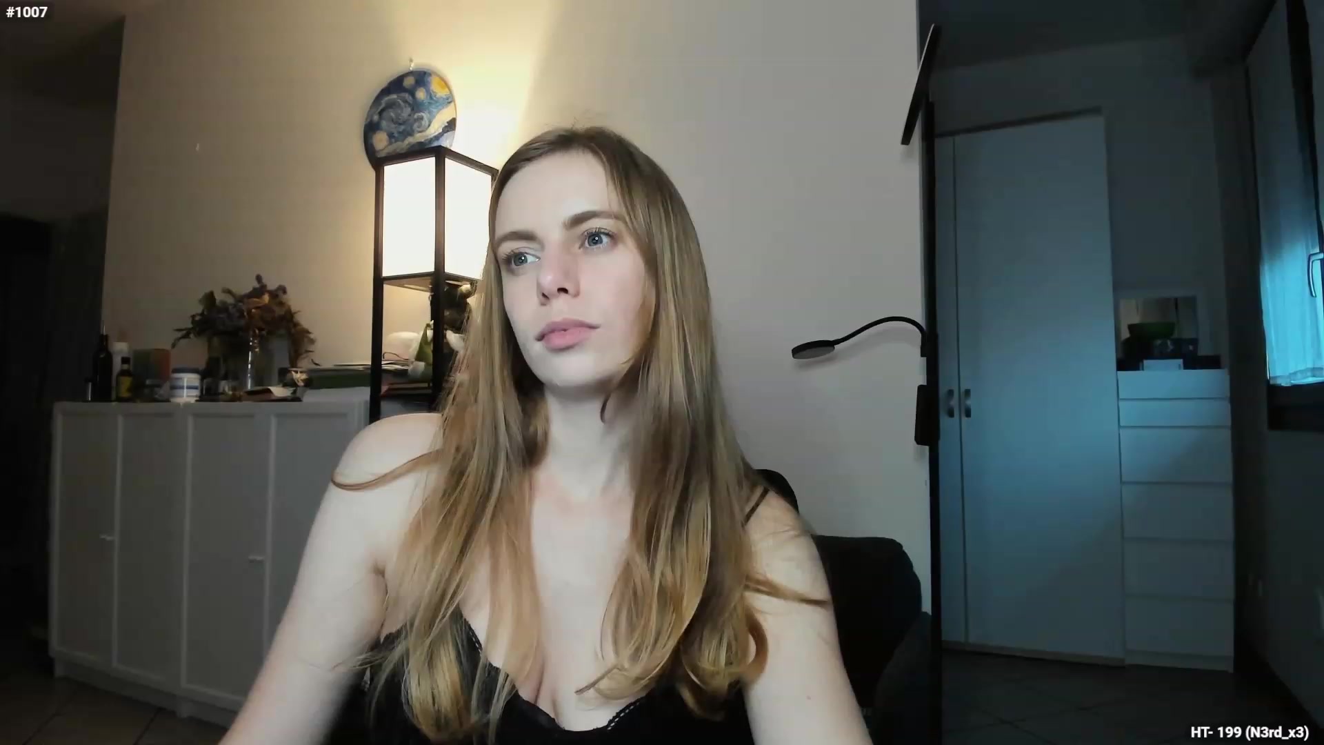 Gallery image thumbnail from Personage's myfreecams stream on, 11/20/2023, 15:58 image 8 of 20
