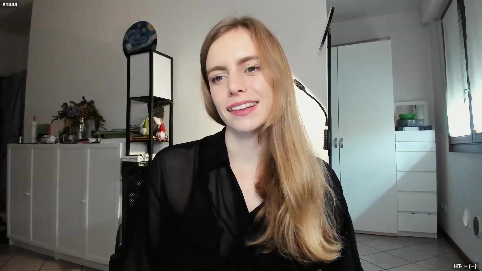 Gallery image thumbnail from Personage's myfreecams stream on, 11/21/2023, 13:02 image 14 of 20