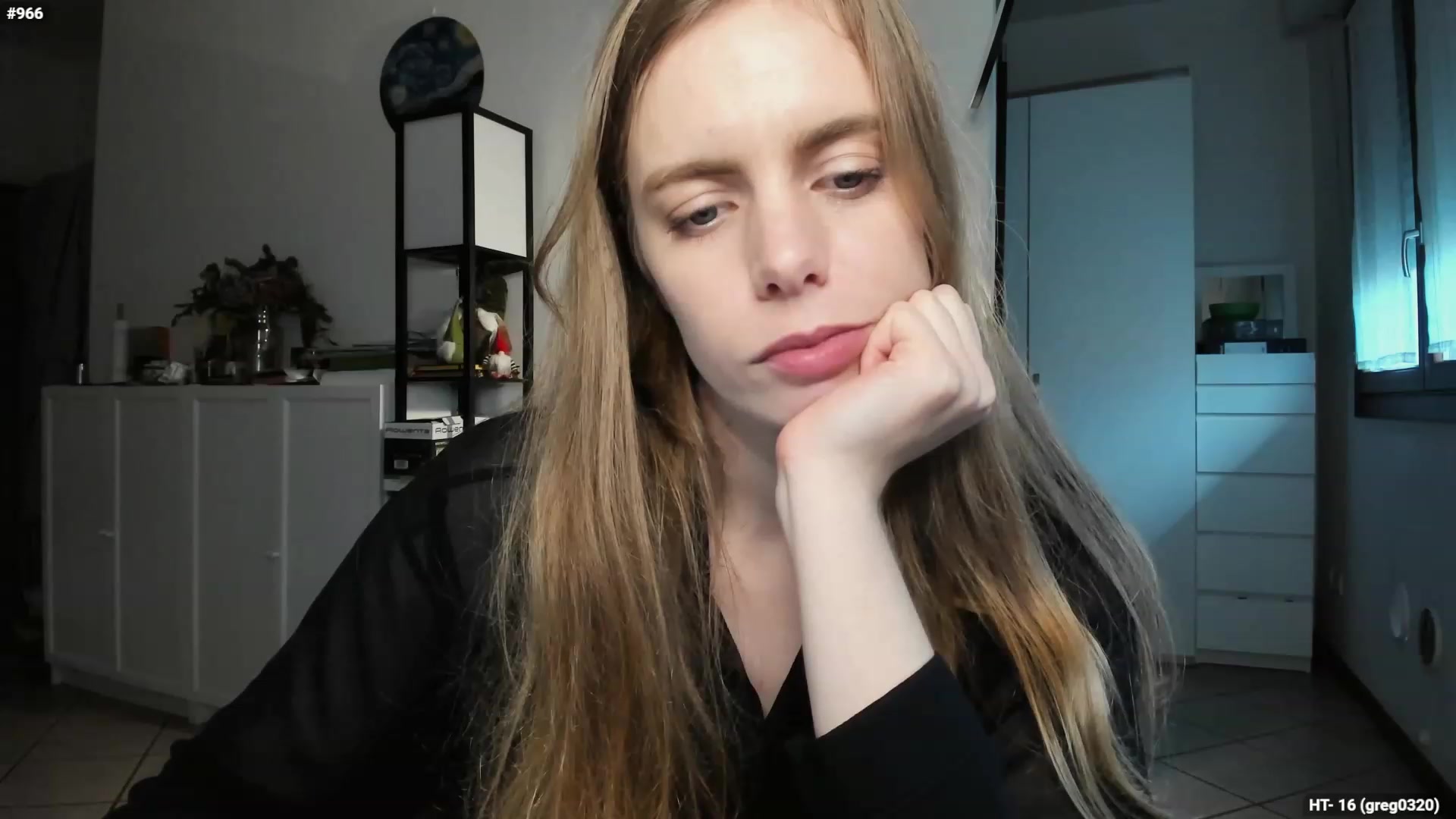 Gallery image thumbnail from Personage's myfreecams stream on, 11/21/2023, 15:01 image 14 of 20