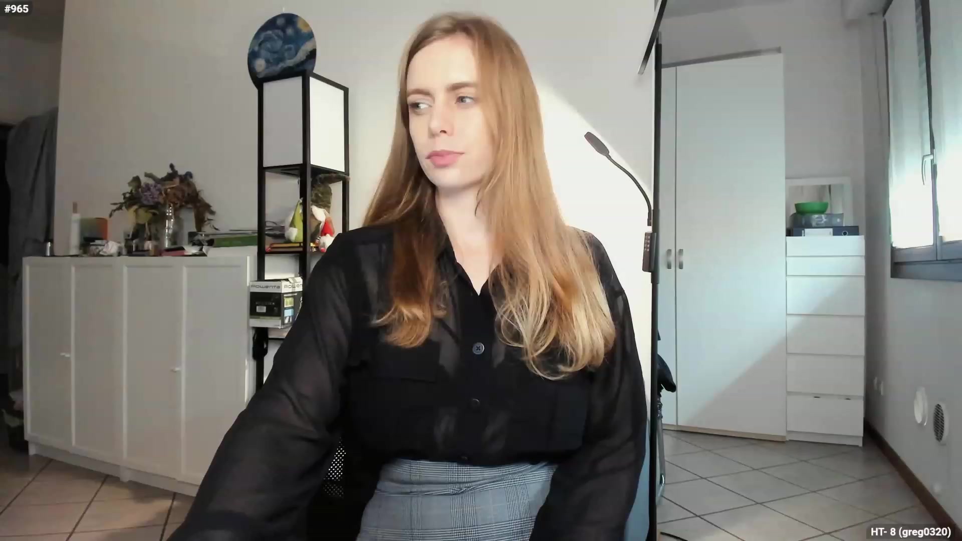 Gallery image thumbnail from Personage's myfreecams stream on, 11/21/2023, 15:01 image 4 of 20