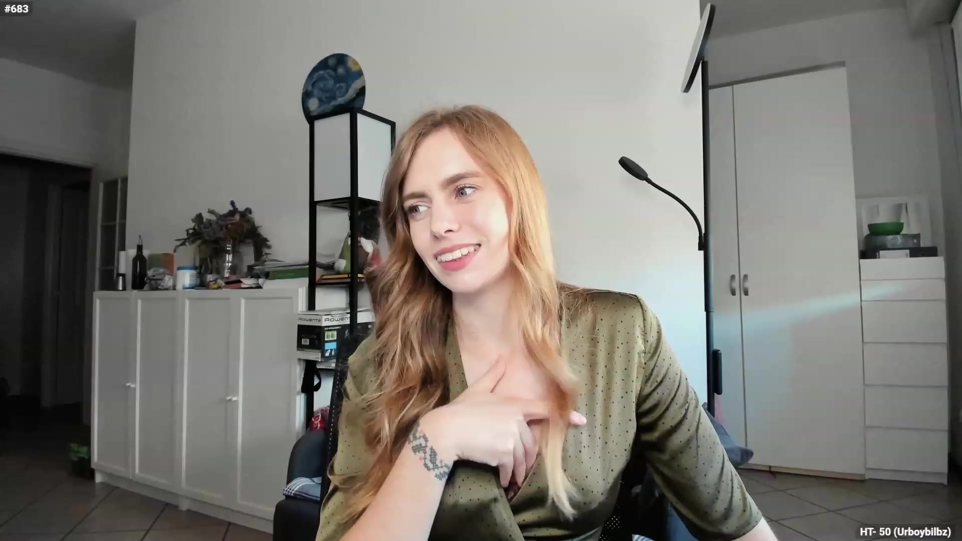 Gallery image thumbnail from Personage's myfreecams stream on, 11/25/2023, 14:17 image 19 of 20