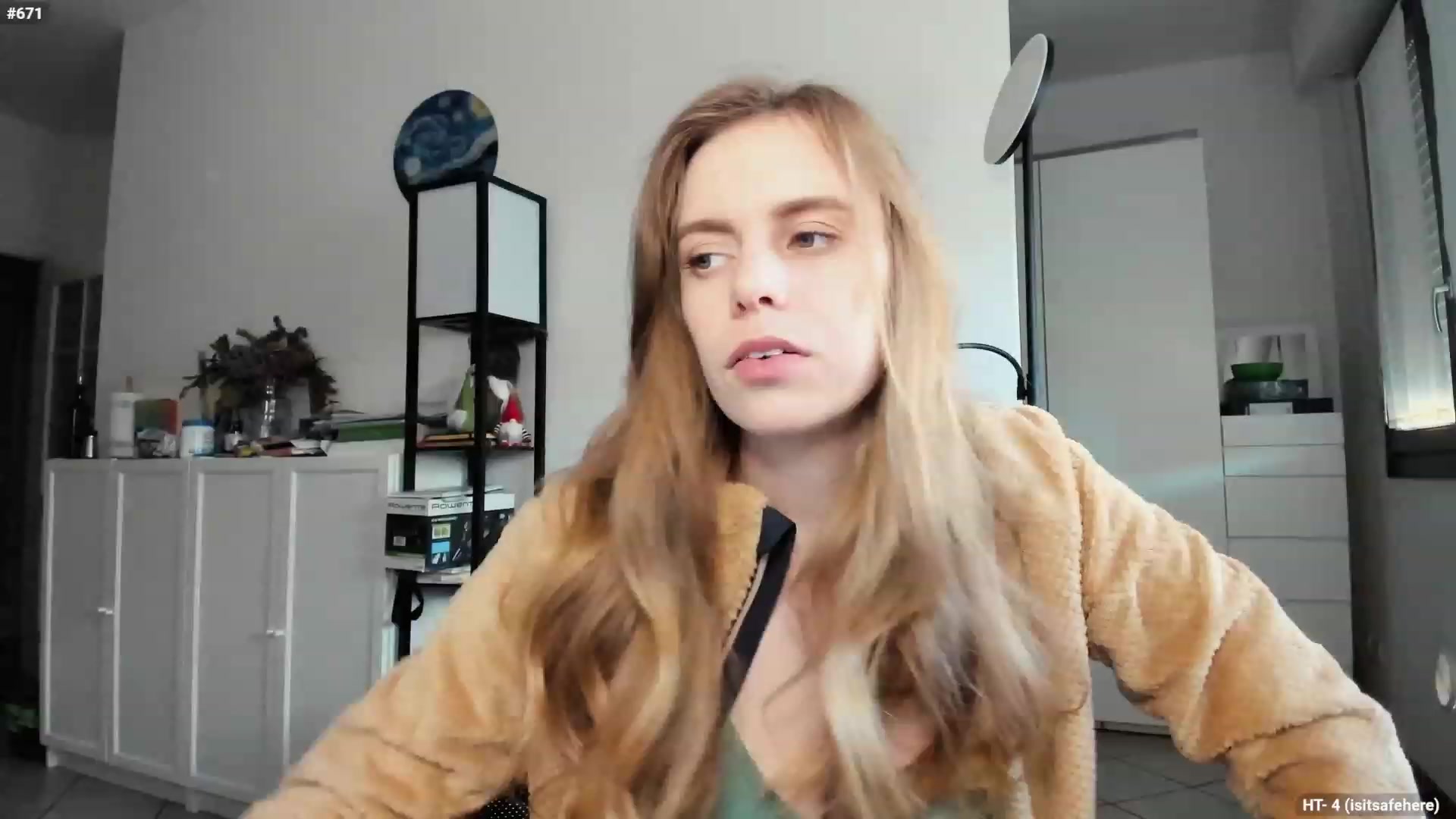 Gallery image thumbnail from Personage's myfreecams stream on, 11/26/2023, 14:46 image 14 of 20