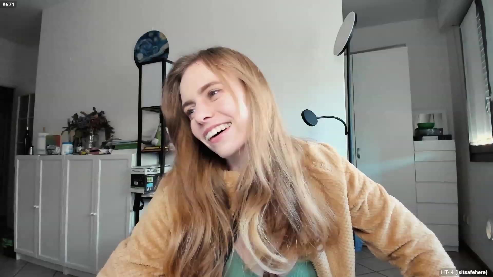 Gallery image thumbnail from Personage's myfreecams stream on, 11/26/2023, 14:46 image 15 of 20