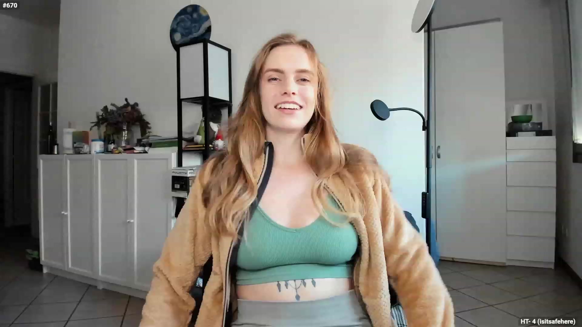 Gallery image thumbnail from Personage's myfreecams stream on, 11/26/2023, 14:46 image 10 of 20