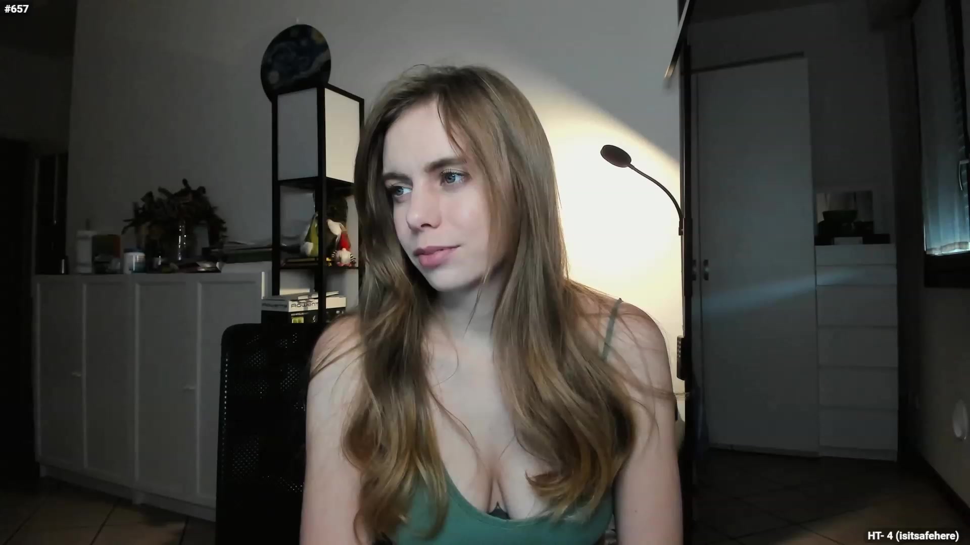 Gallery image thumbnail from Personage's myfreecams stream on, 11/26/2023, 16:01 image 5 of 20