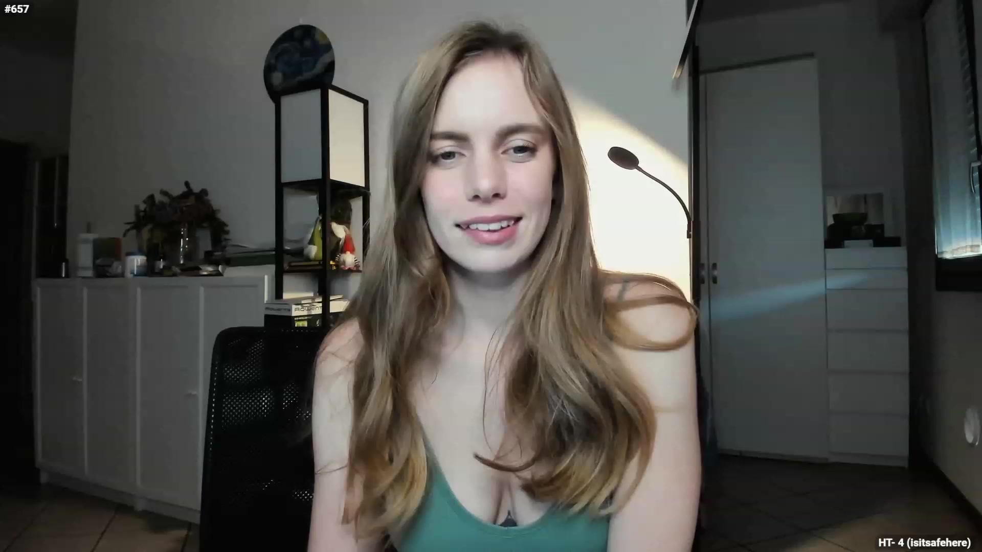 Gallery image thumbnail from Personage's myfreecams stream on, 11/26/2023, 16:01 image 2 of 20
