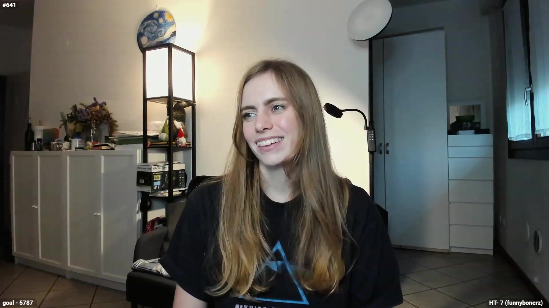 Gallery image thumbnail from Personage's myfreecams stream on, 11/27/2023, 15:33 image 11 of 20