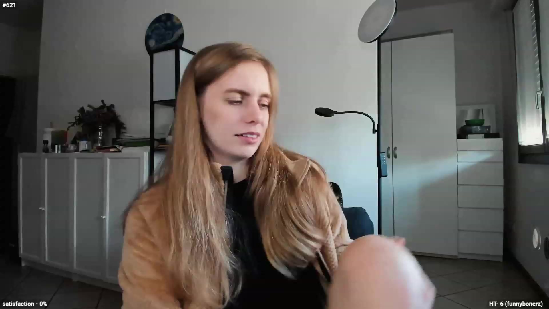 Gallery image thumbnail from Personage's myfreecams stream on, 11/29/2023, 15:09 image 3 of 20