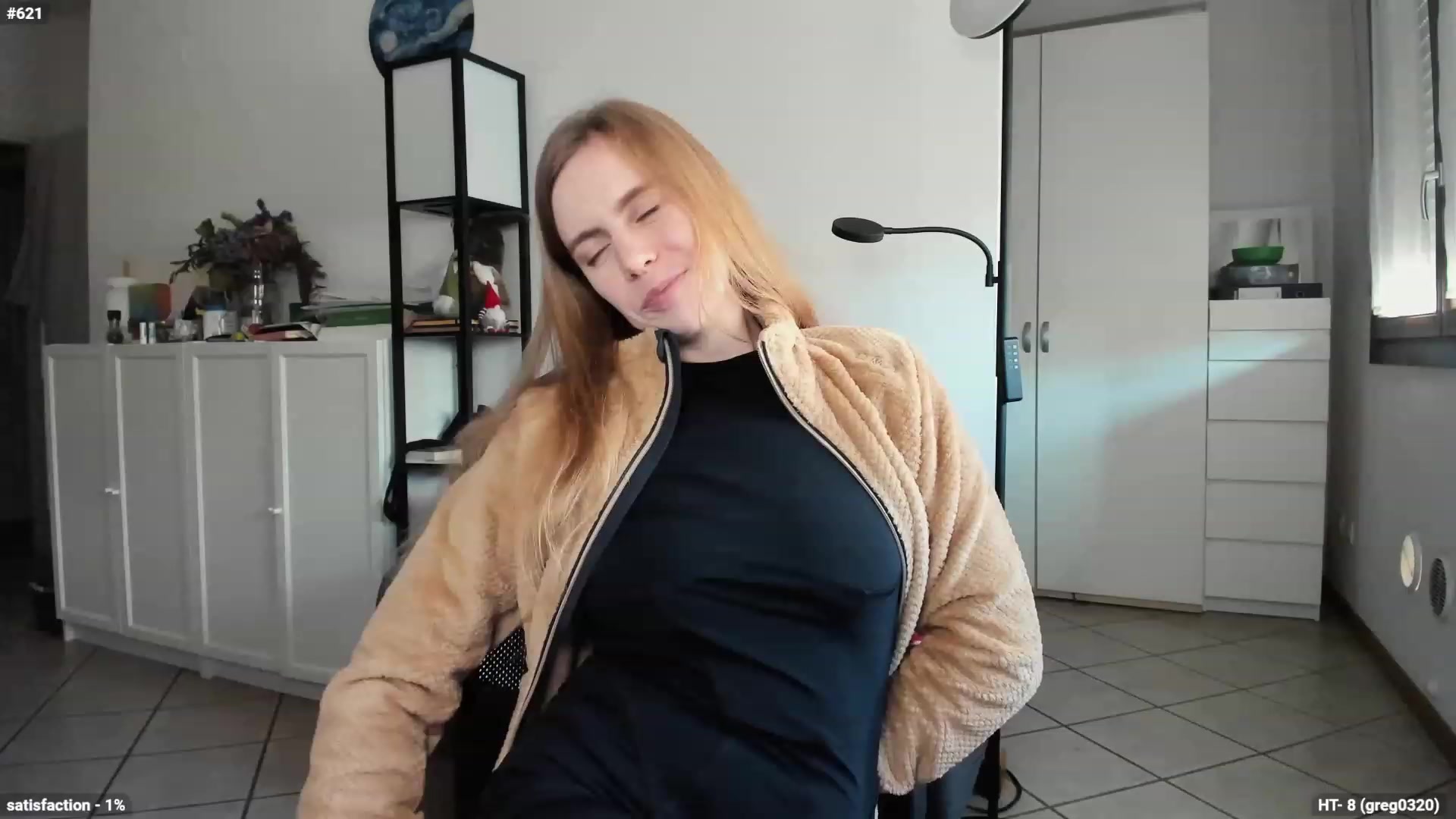 Gallery image thumbnail from Personage's myfreecams stream on, 11/29/2023, 15:09 image 9 of 20