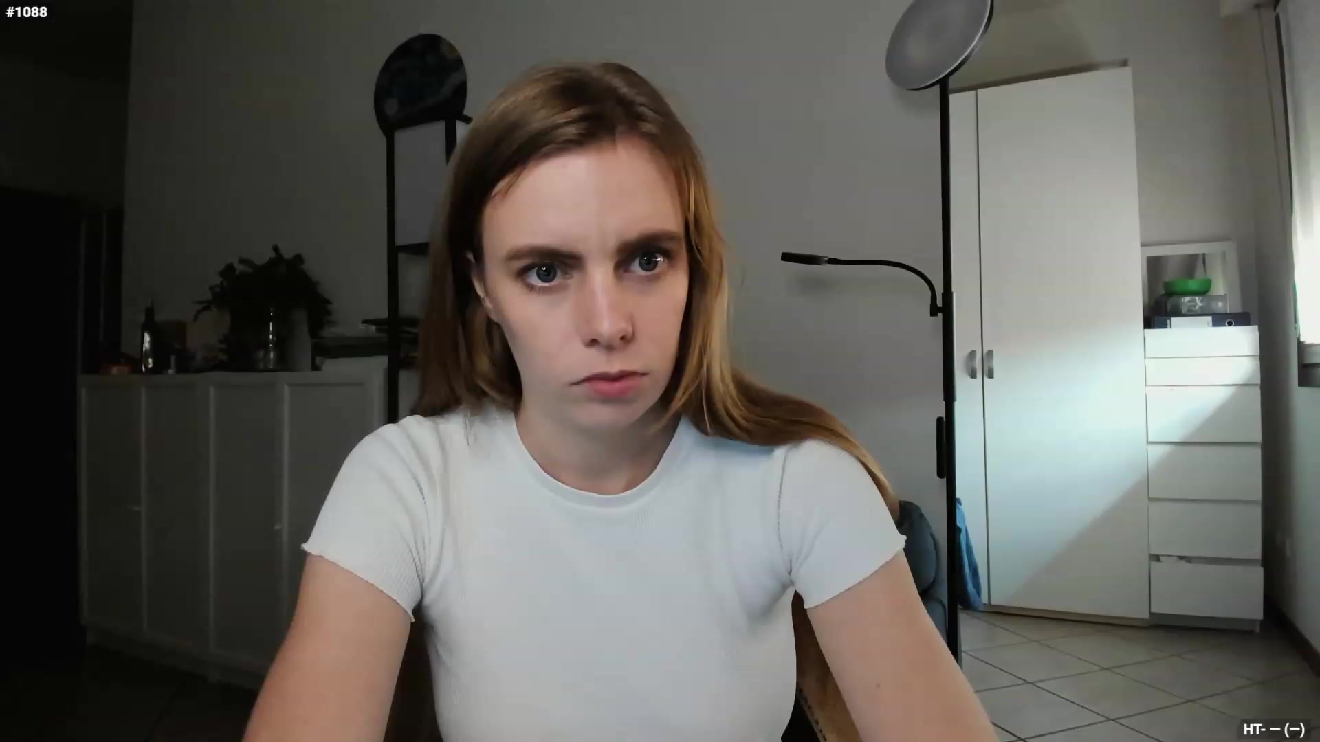 Gallery image thumbnail from Personage's myfreecams stream on, 12/01/2023, 13:14 image 5 of 20