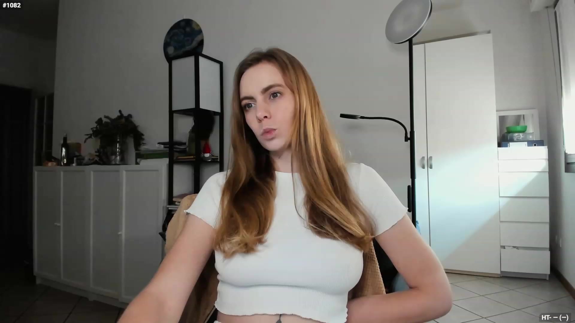 Gallery image thumbnail from Personage's myfreecams stream on, 12/01/2023, 13:14 image 2 of 20