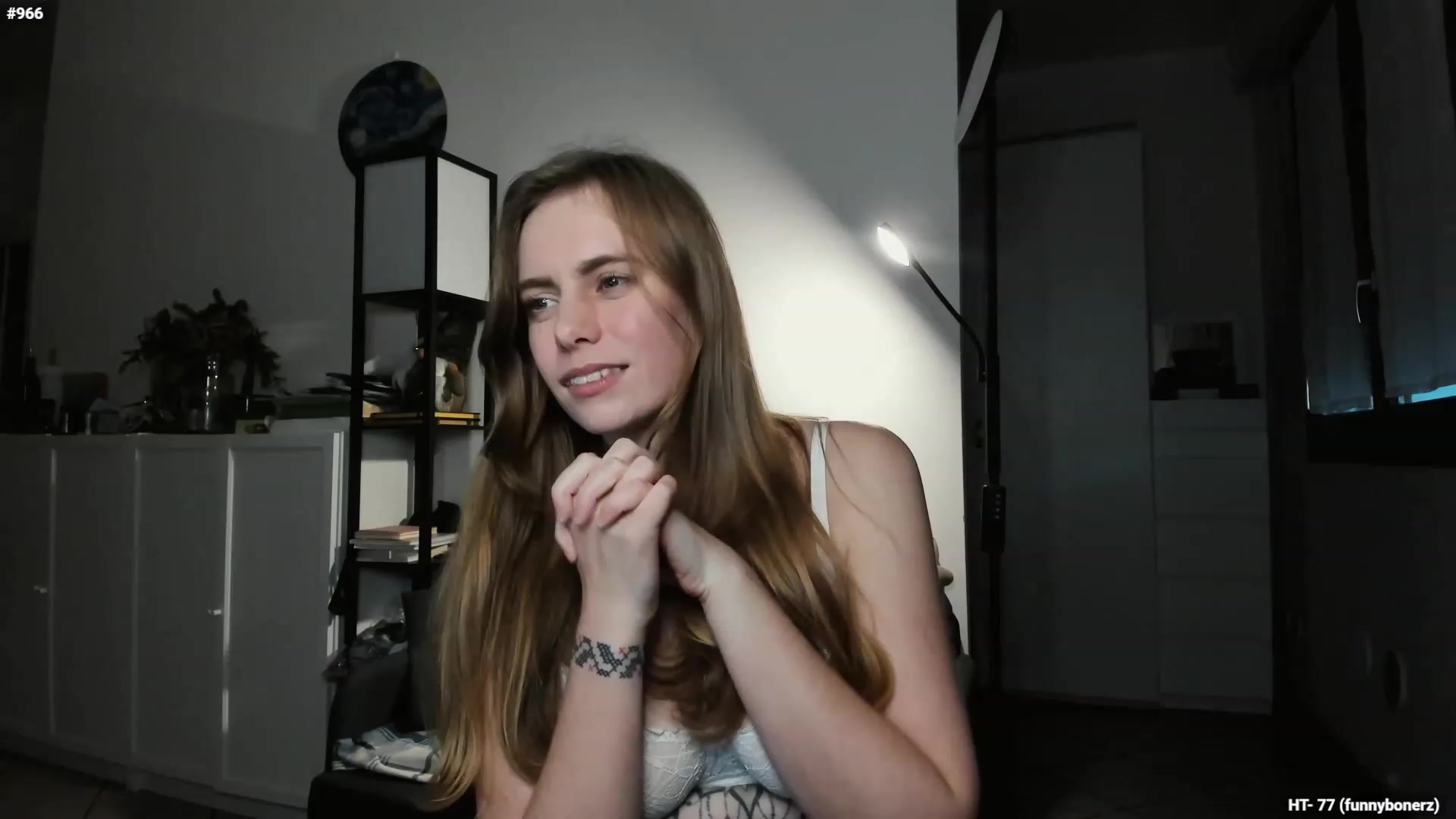 Gallery image thumbnail from Personage's myfreecams stream on, 12/05/2023, 15:40 image 3 of 20