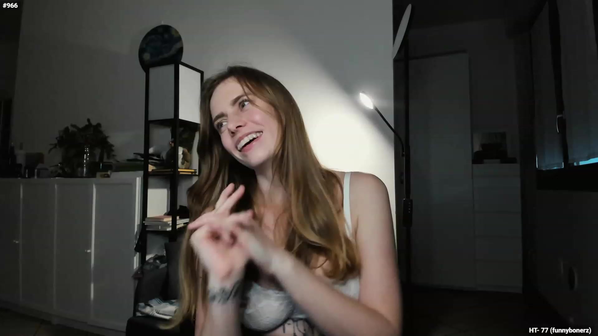 Gallery image thumbnail from Personage's myfreecams stream on, 12/05/2023, 15:40 image 2 of 20