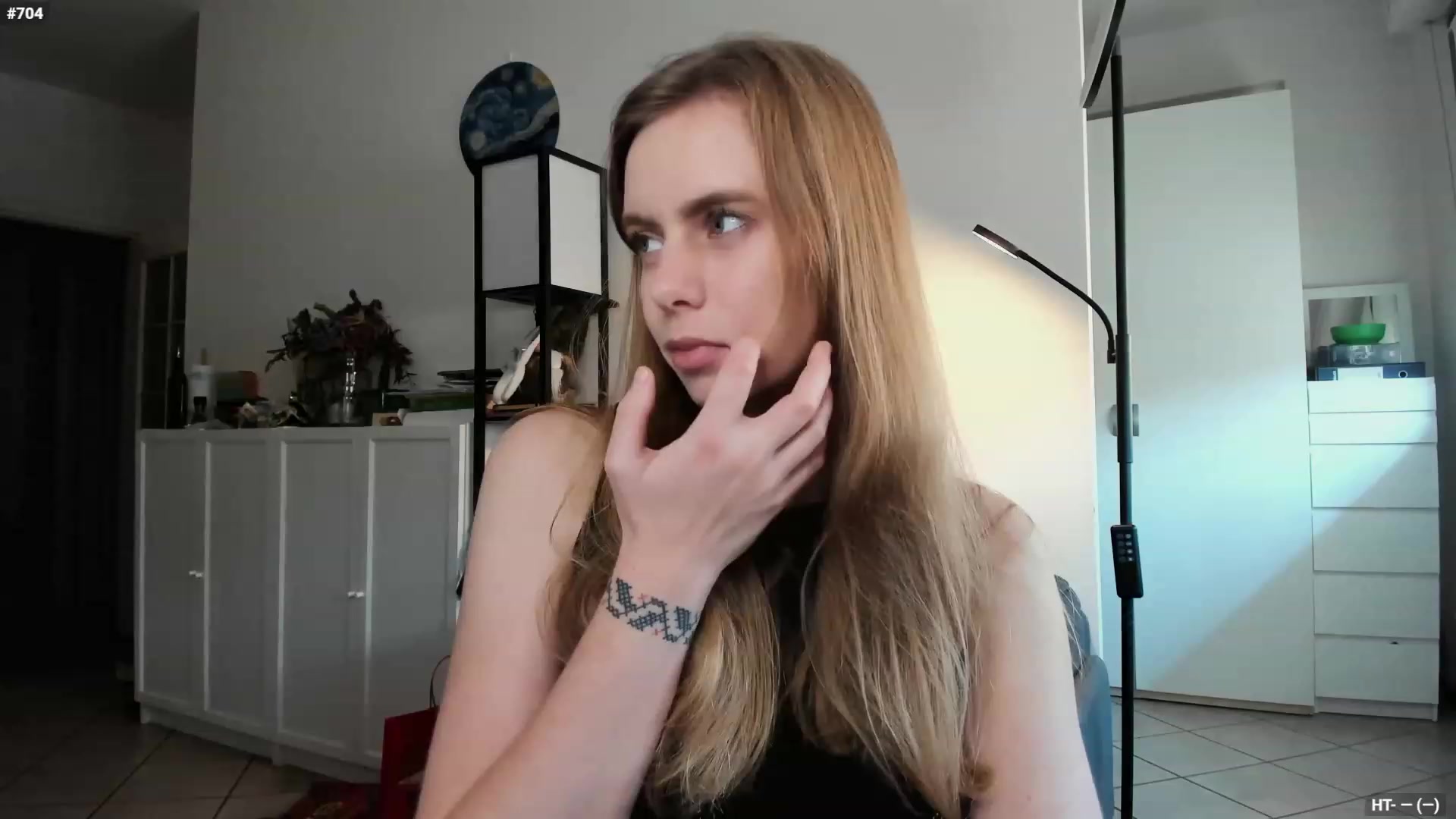 Gallery image thumbnail from Personage's myfreecams stream on, 12/07/2023, 13:59 image 3 of 20