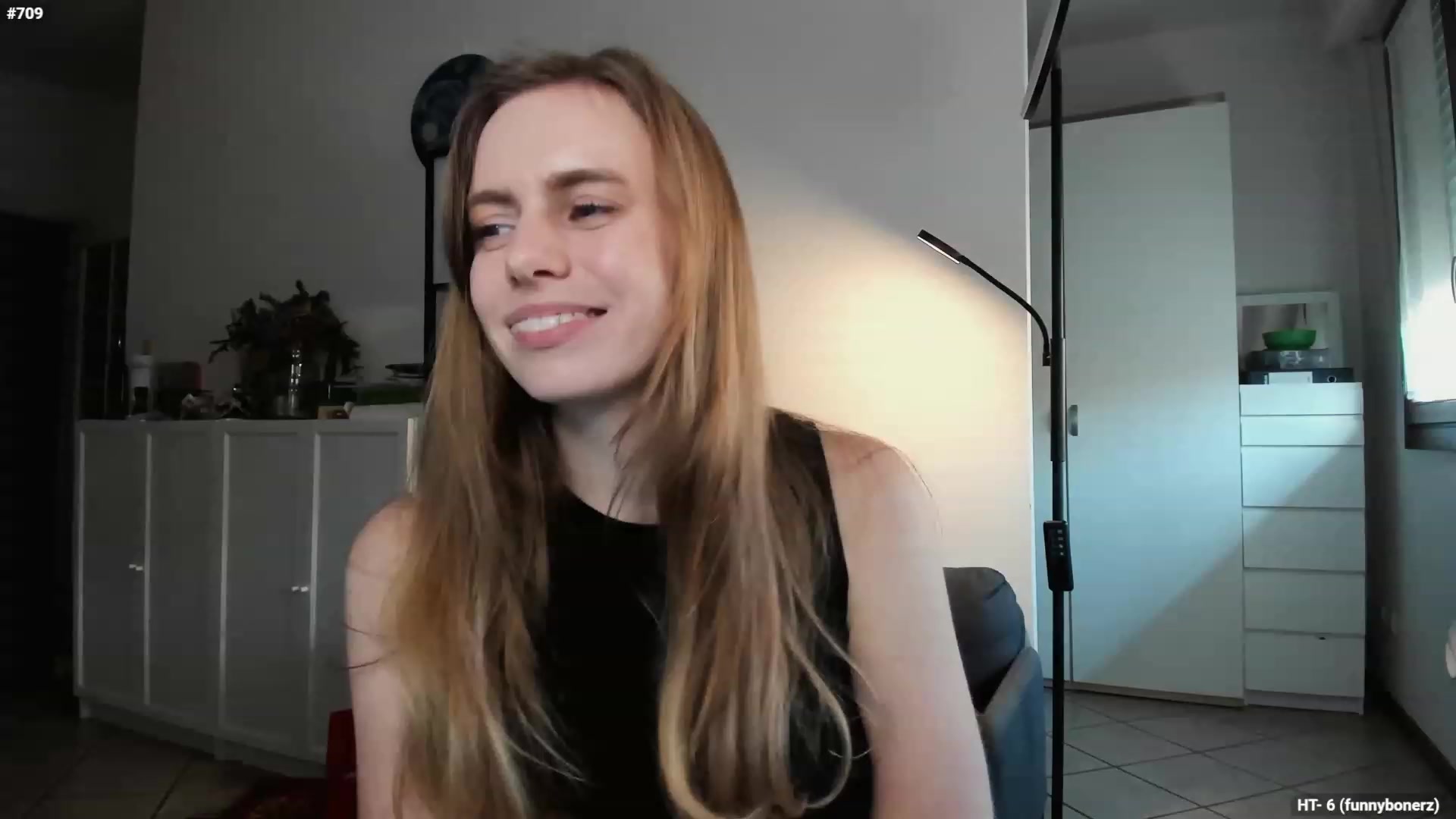 Gallery image thumbnail from Personage's myfreecams stream on, 12/07/2023, 14:16 image 18 of 20