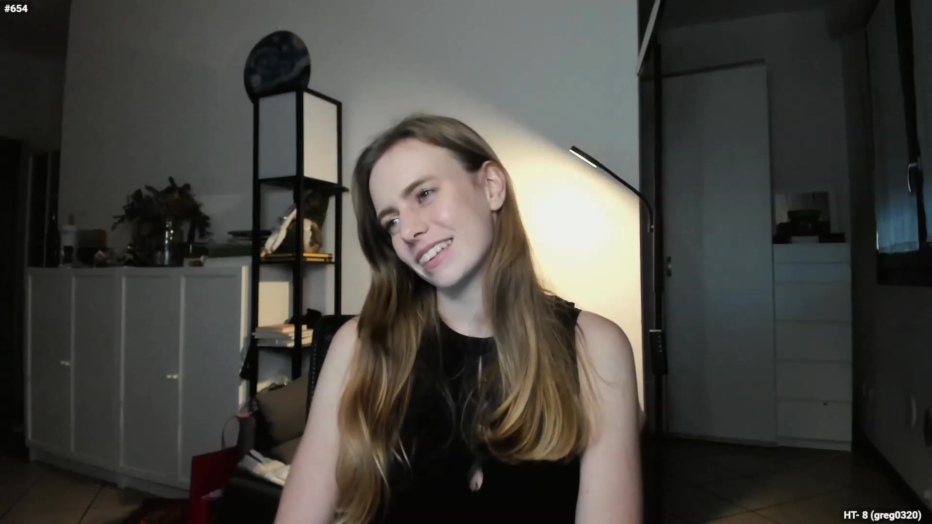 Gallery image thumbnail from Personage's myfreecams stream on, 12/07/2023, 16:10 image 16 of 20