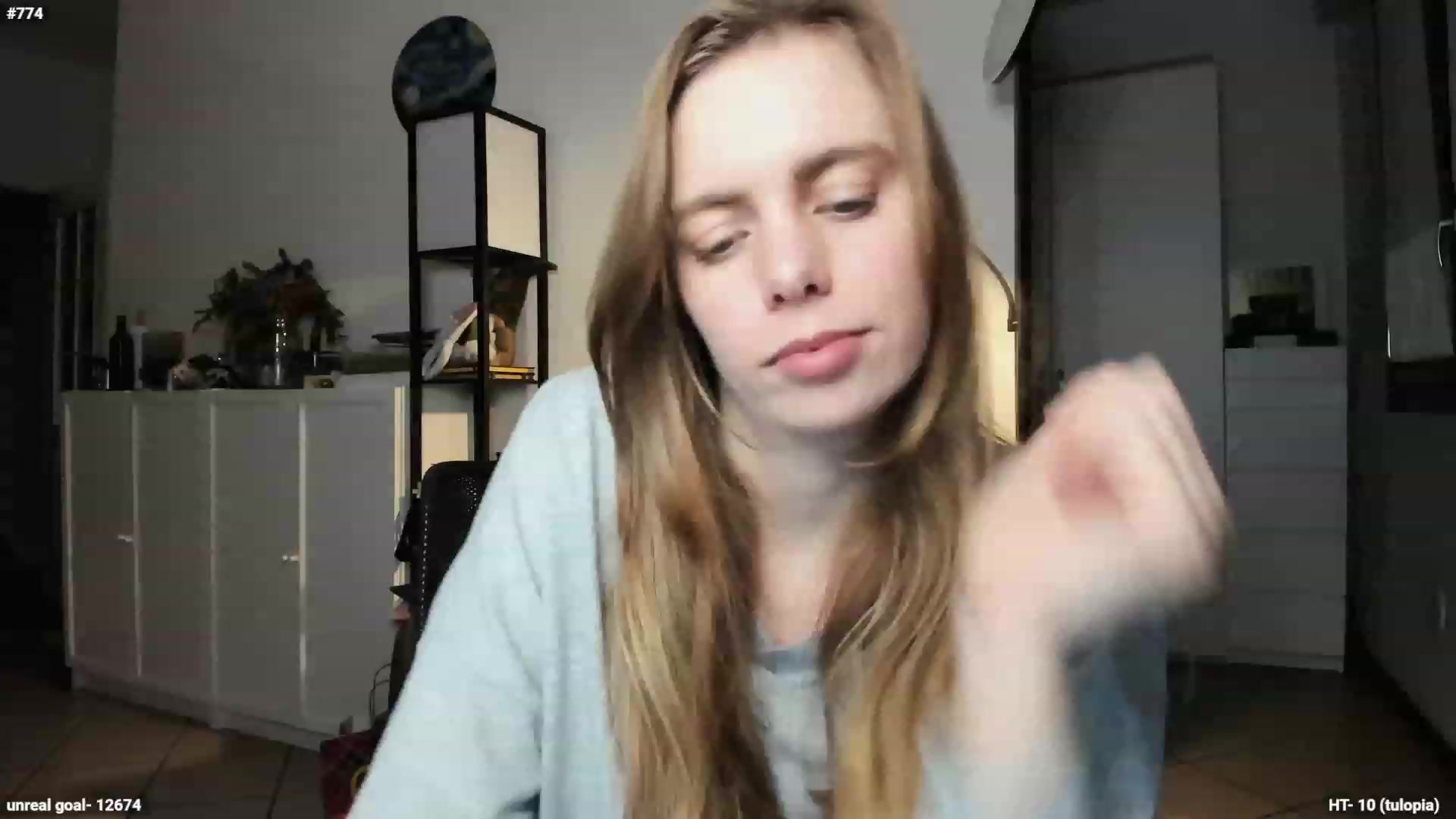 Gallery image thumbnail from Personage's myfreecams stream on, 12/09/2023, 17:00 image 18 of 20