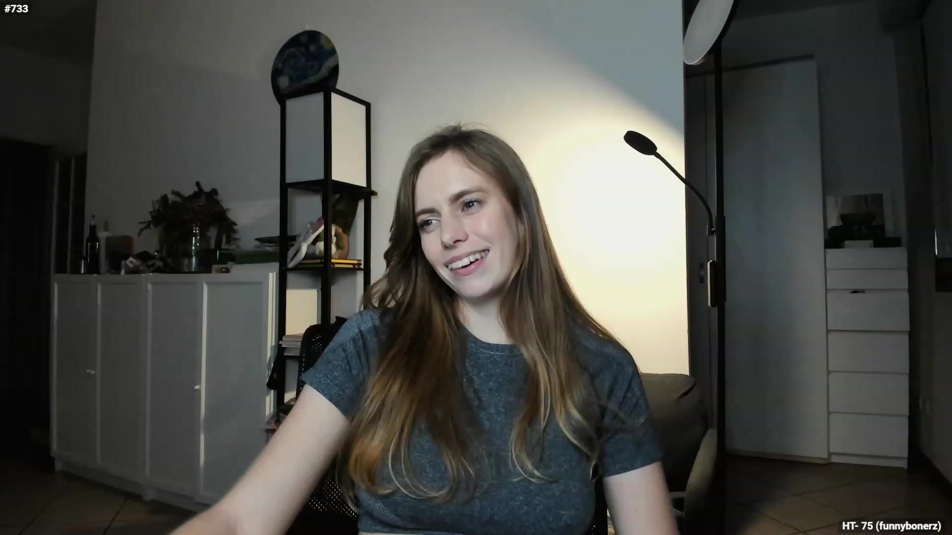 Gallery image thumbnail from Personage's myfreecams stream on, 12/10/2023, 18:05 image 19 of 20