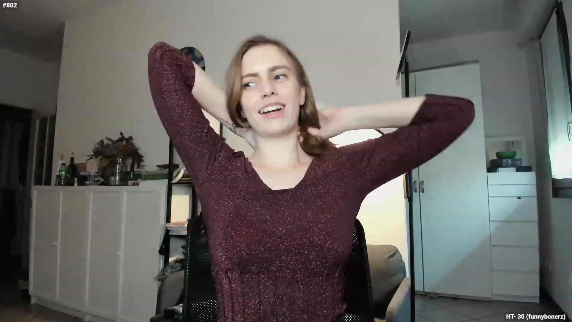 Gallery image thumbnail from Personage's myfreecams stream on, 12/11/2023, 13:57 image 17 of 20
