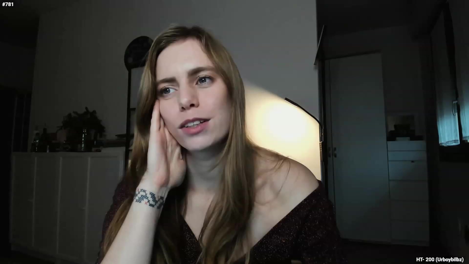 Gallery image thumbnail from Personage's myfreecams stream on, 12/11/2023, 15:22 image 8 of 20
