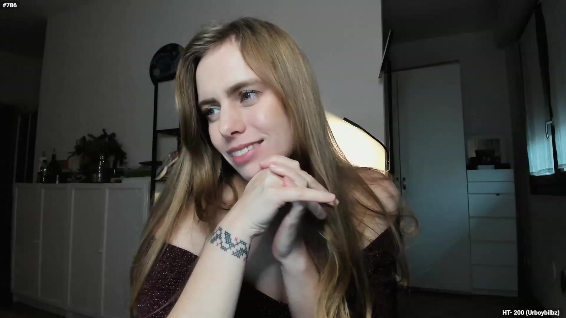 Gallery image thumbnail from Personage's myfreecams stream on, 12/11/2023, 15:22 image 5 of 20