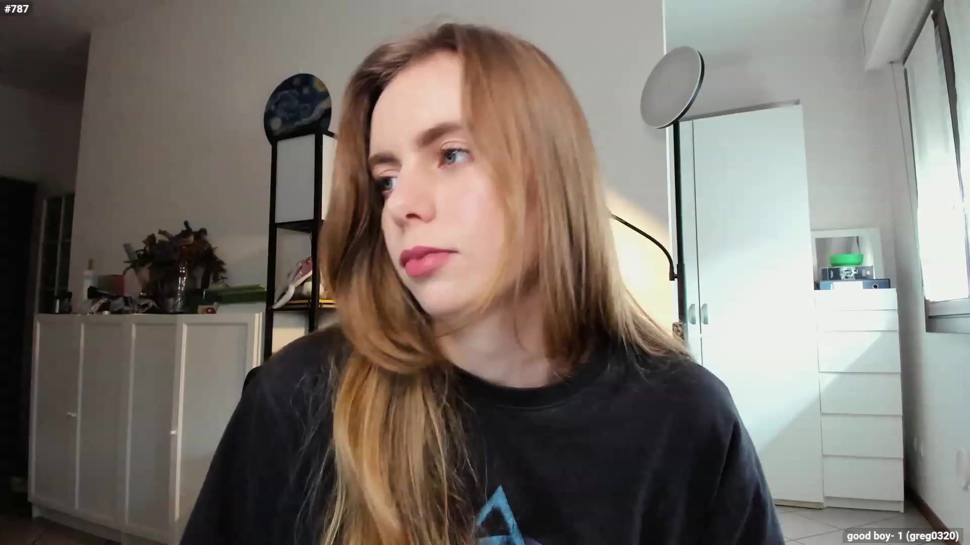 Gallery image thumbnail from Personage's myfreecams stream on, 12/13/2023, 13:39 image 7 of 20