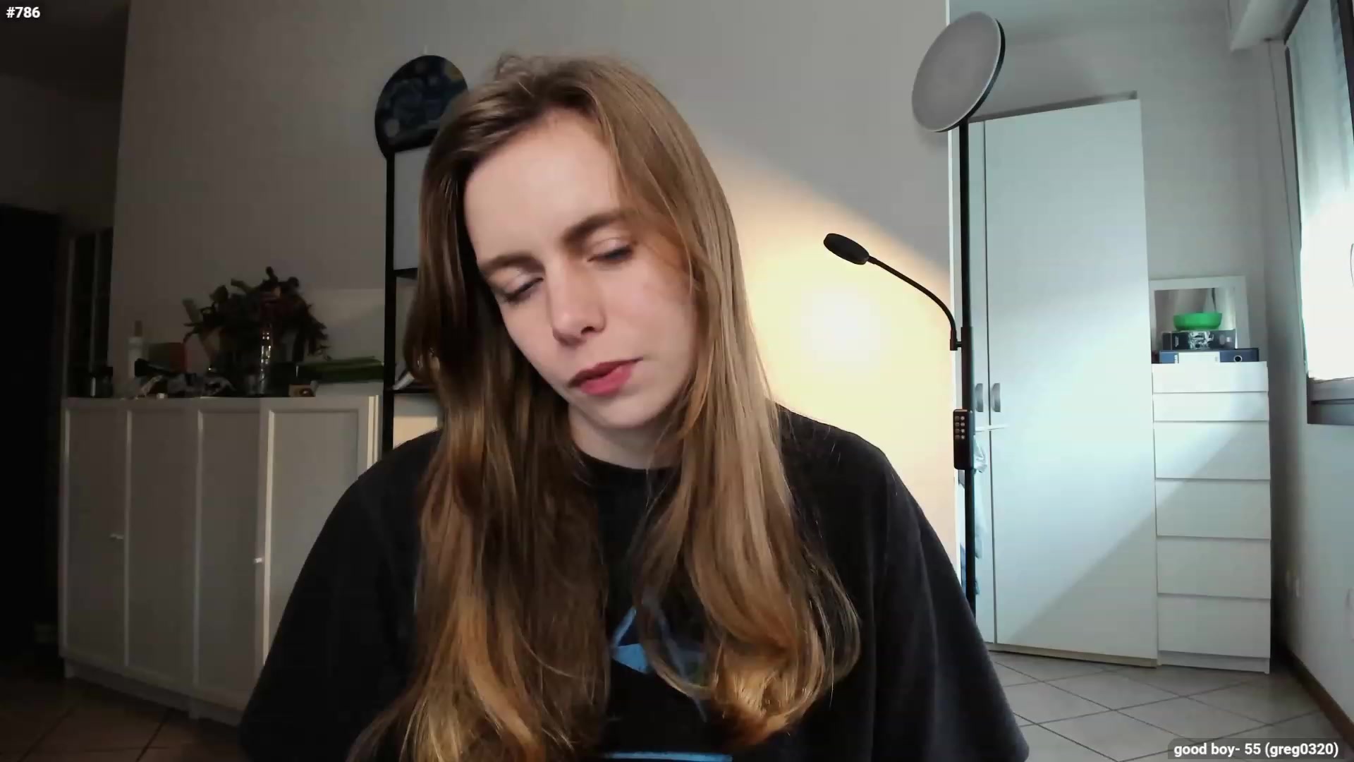 Gallery image thumbnail from Personage's myfreecams stream on, 12/13/2023, 14:08 image 3 of 20
