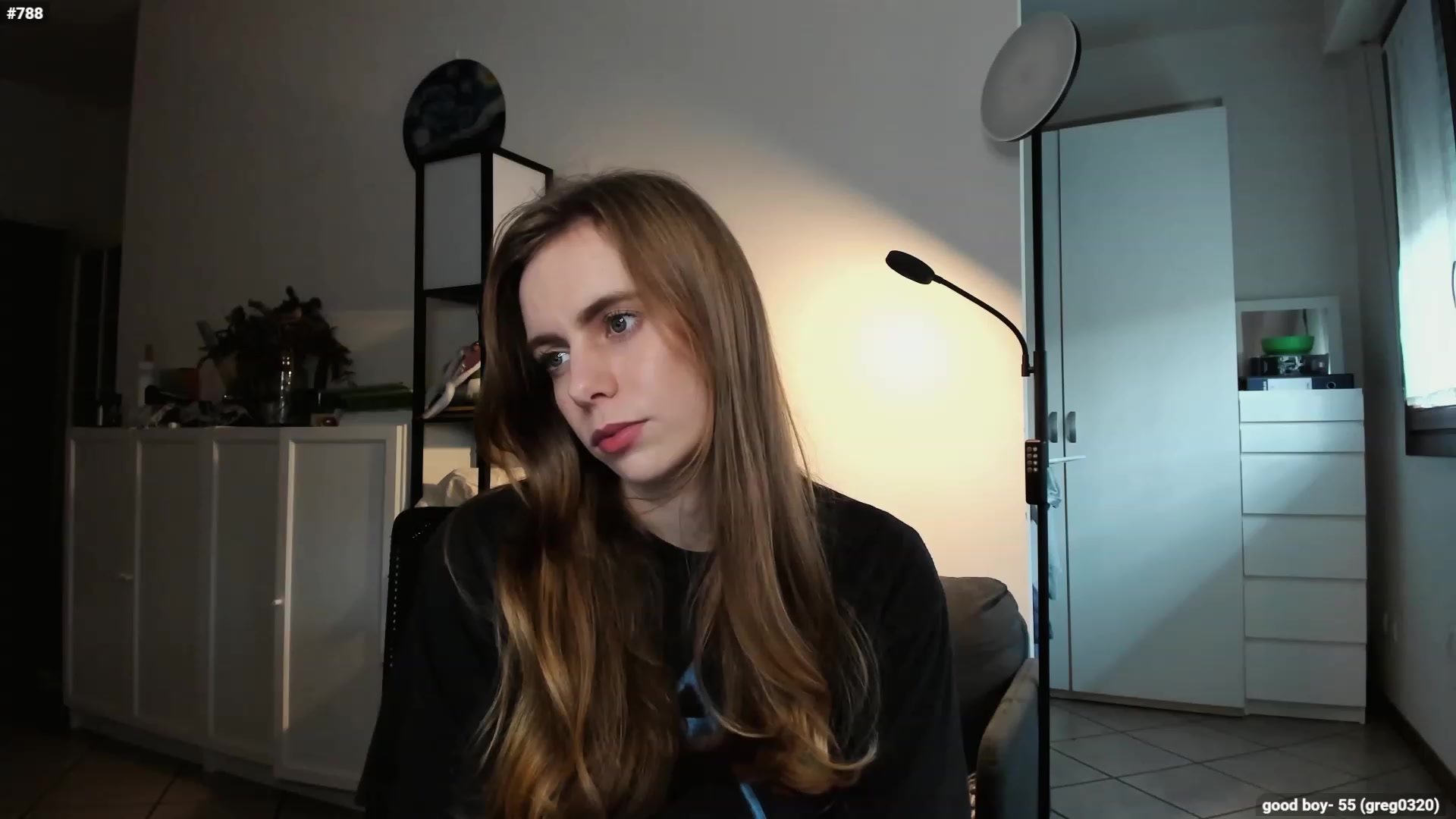 Gallery image thumbnail from Personage's myfreecams stream on, 12/13/2023, 14:08 image 9 of 20