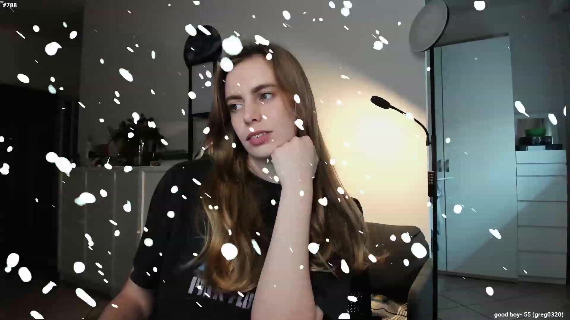 Gallery image thumbnail from Personage's myfreecams stream on, 12/13/2023, 14:08 image 14 of 20