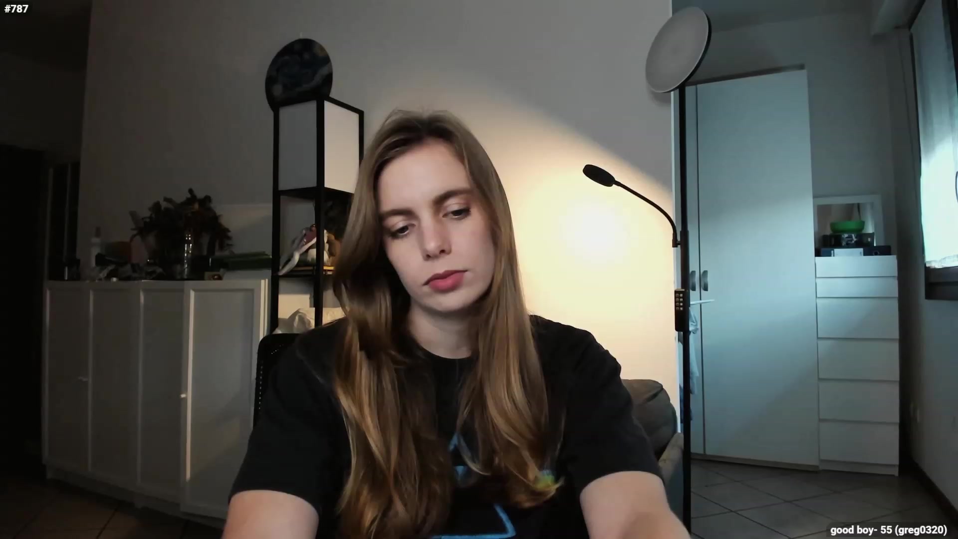 Gallery image thumbnail from Personage's myfreecams stream on, 12/13/2023, 14:08 image 10 of 20