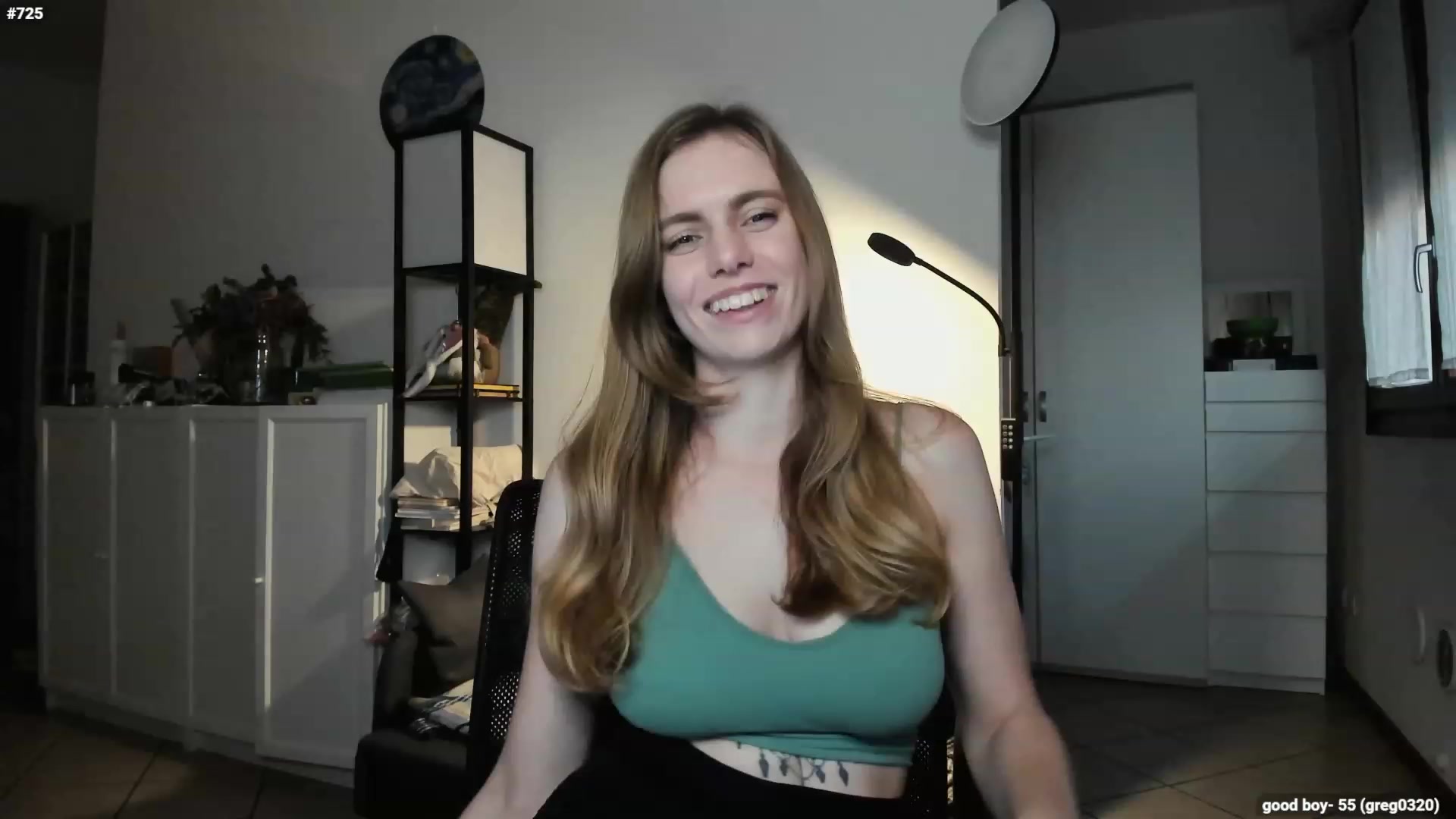 Gallery image thumbnail from Personage's myfreecams stream on, 12/13/2023, 16:05 image 3 of 20