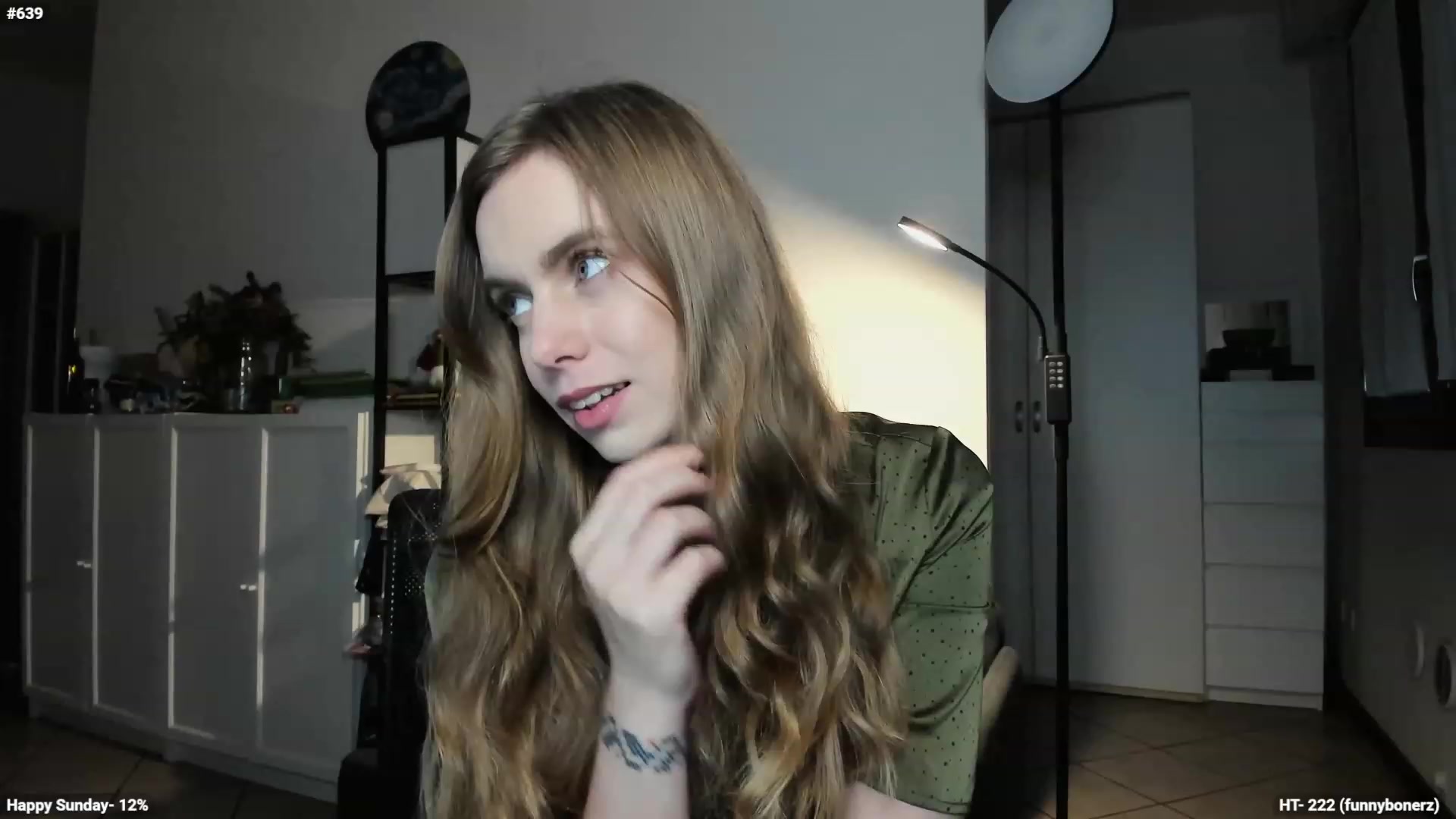 Gallery image thumbnail from Personage's myfreecams stream on, 12/17/2023, 15:57 image 19 of 20