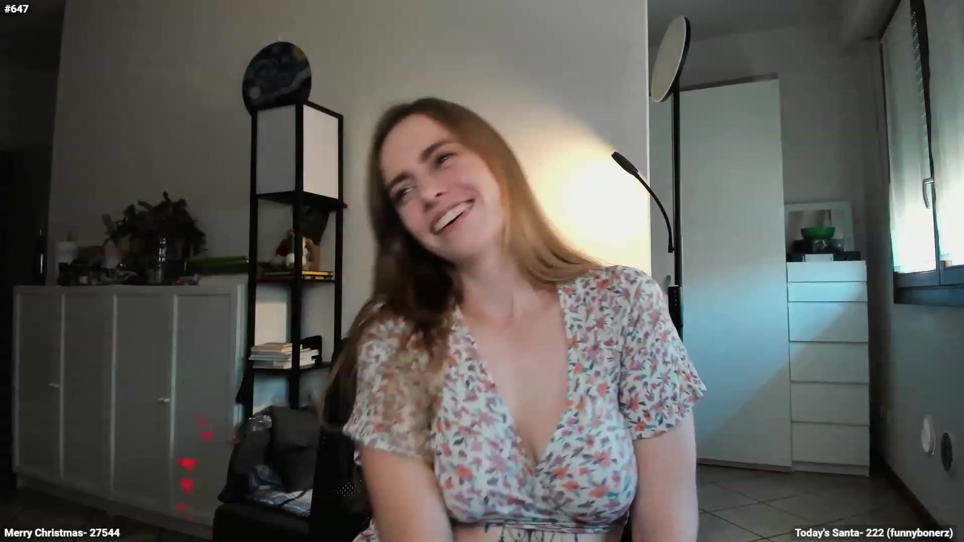 Gallery image thumbnail from Personage's myfreecams stream on, 12/18/2023, 14:04 image 7 of 20