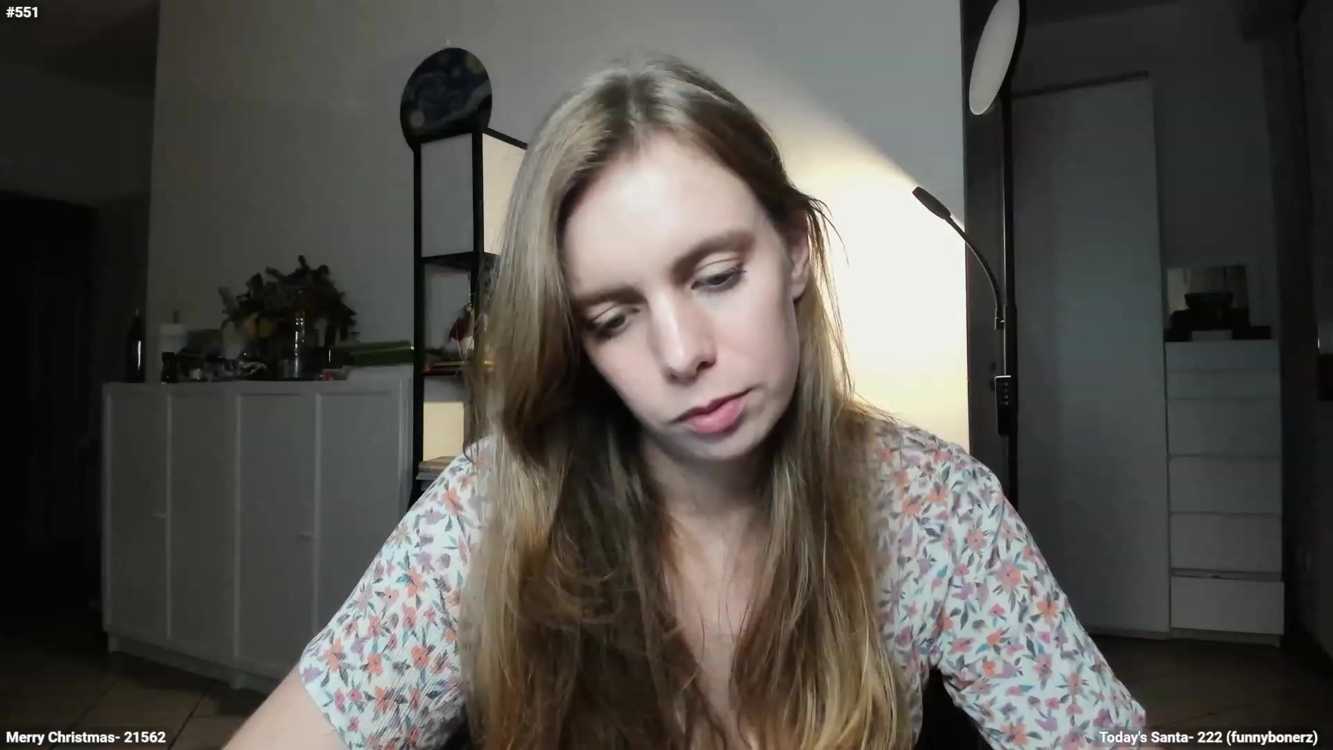 Gallery image thumbnail from Personage's myfreecams stream on, 12/18/2023, 16:57 image 12 of 20