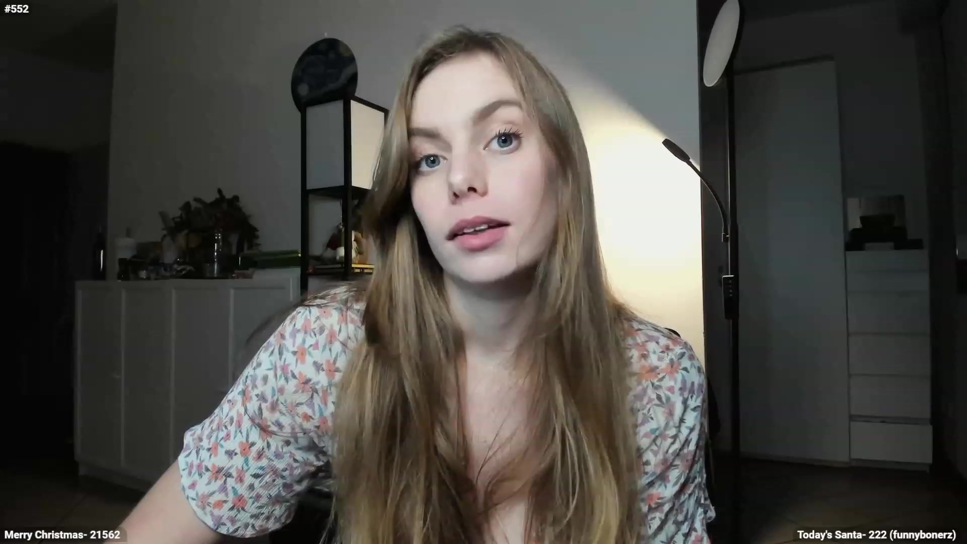 Gallery image thumbnail from Personage's myfreecams stream on, 12/18/2023, 16:57 image 19 of 20