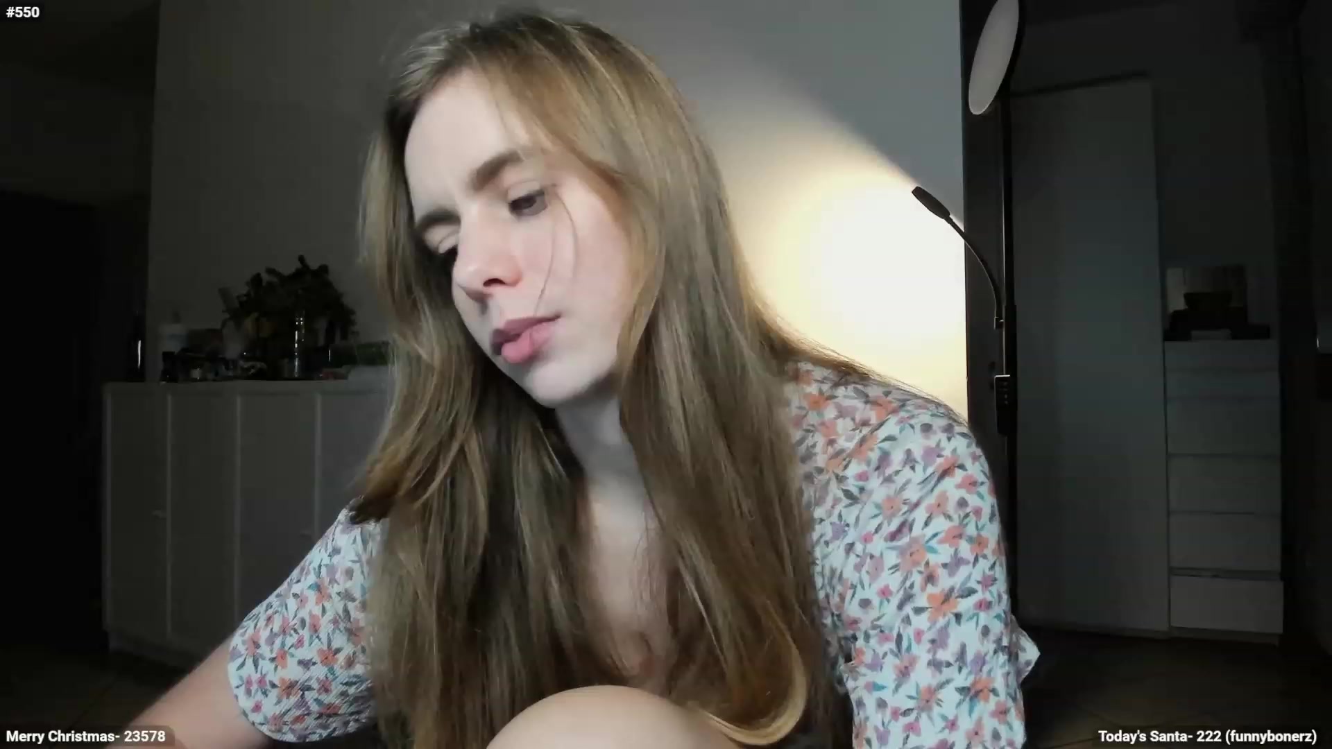 Gallery image thumbnail from Personage's myfreecams stream on, 12/18/2023, 16:57 image 5 of 20