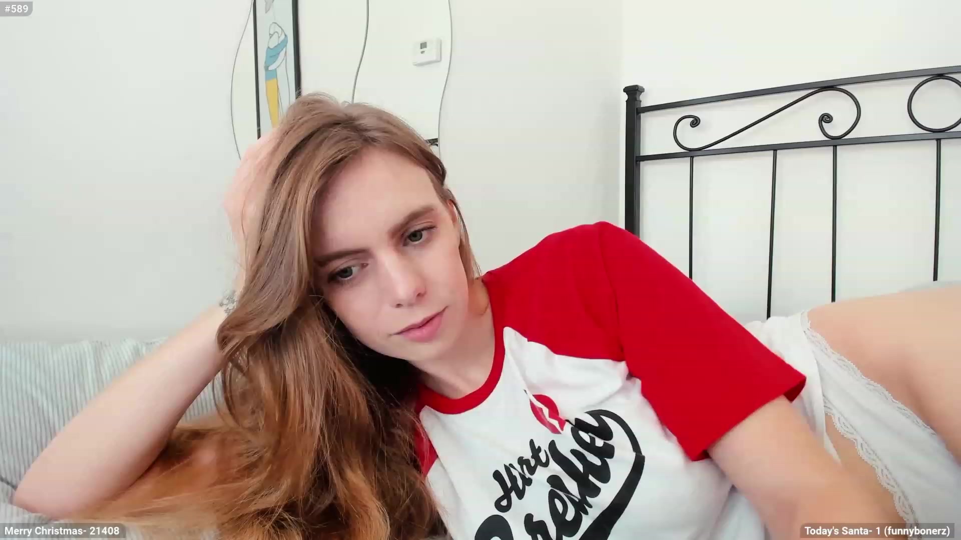 Gallery image thumbnail from Personage's myfreecams stream on, 12/19/2023, 11:23 image 13 of 20