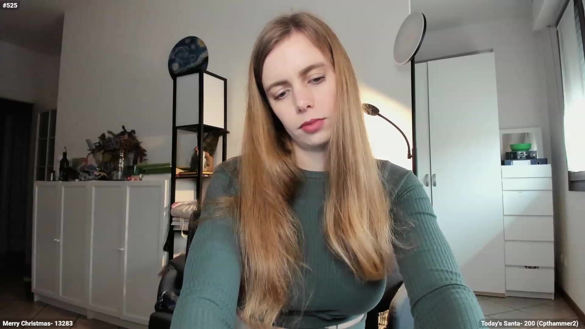 Gallery image thumbnail from Personage's myfreecams stream on, 12/20/2023, 13:52 image 10 of 20