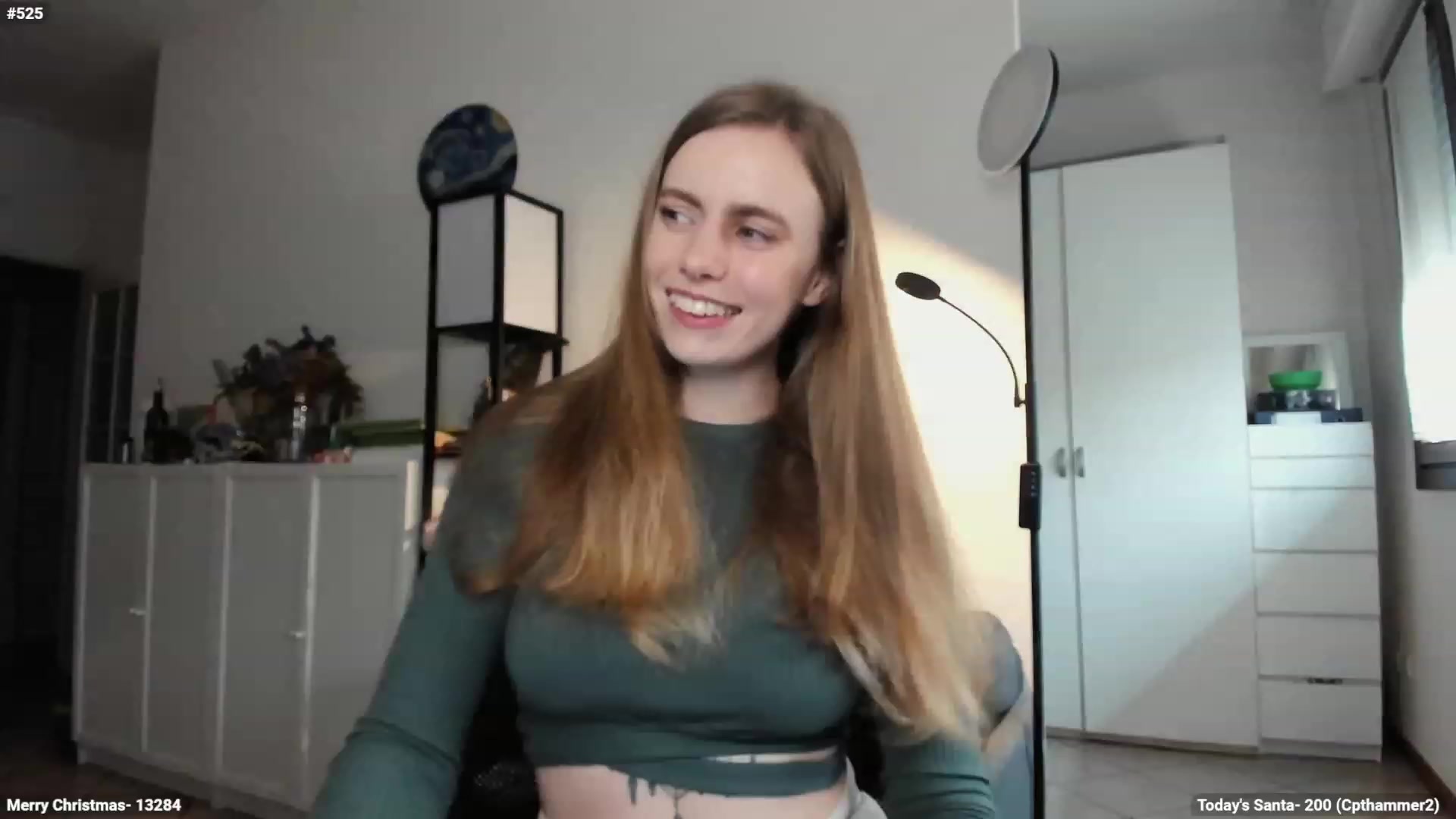 Gallery image thumbnail from Personage's myfreecams stream on, 12/20/2023, 13:52 image 8 of 20