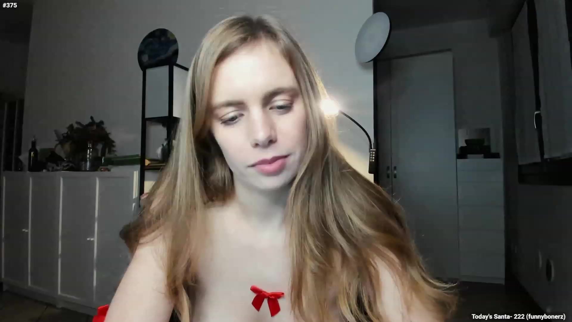 Gallery image thumbnail from Personage's myfreecams stream on, 12/22/2023, 17:16 image 20 of 20