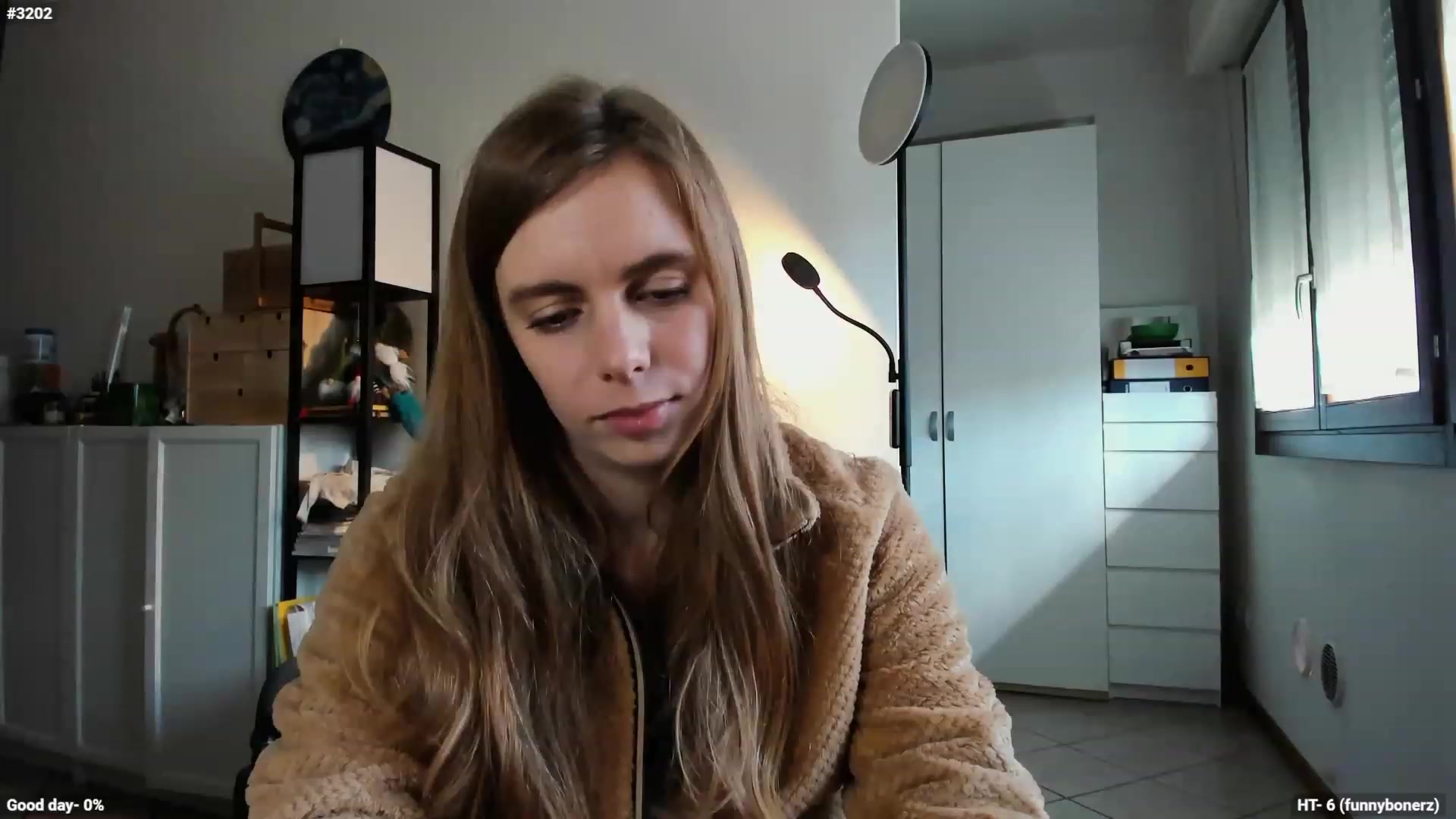 Gallery image thumbnail from Personage's myfreecams stream on, 01/09/2024, 13:21 image 10 of 20