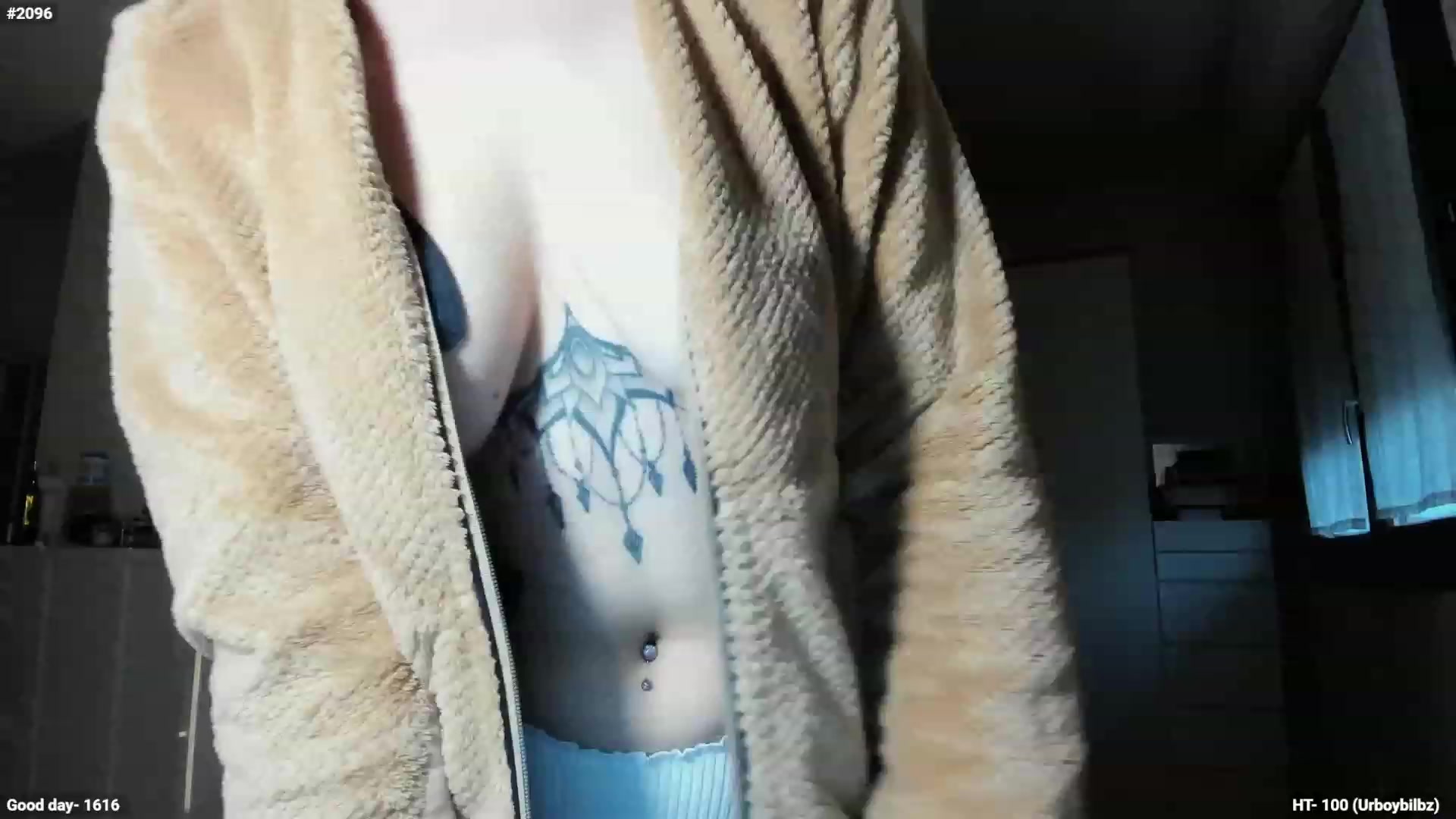 Gallery image thumbnail from Personage's myfreecams stream on, 01/09/2024, 16:07 image 16 of 20