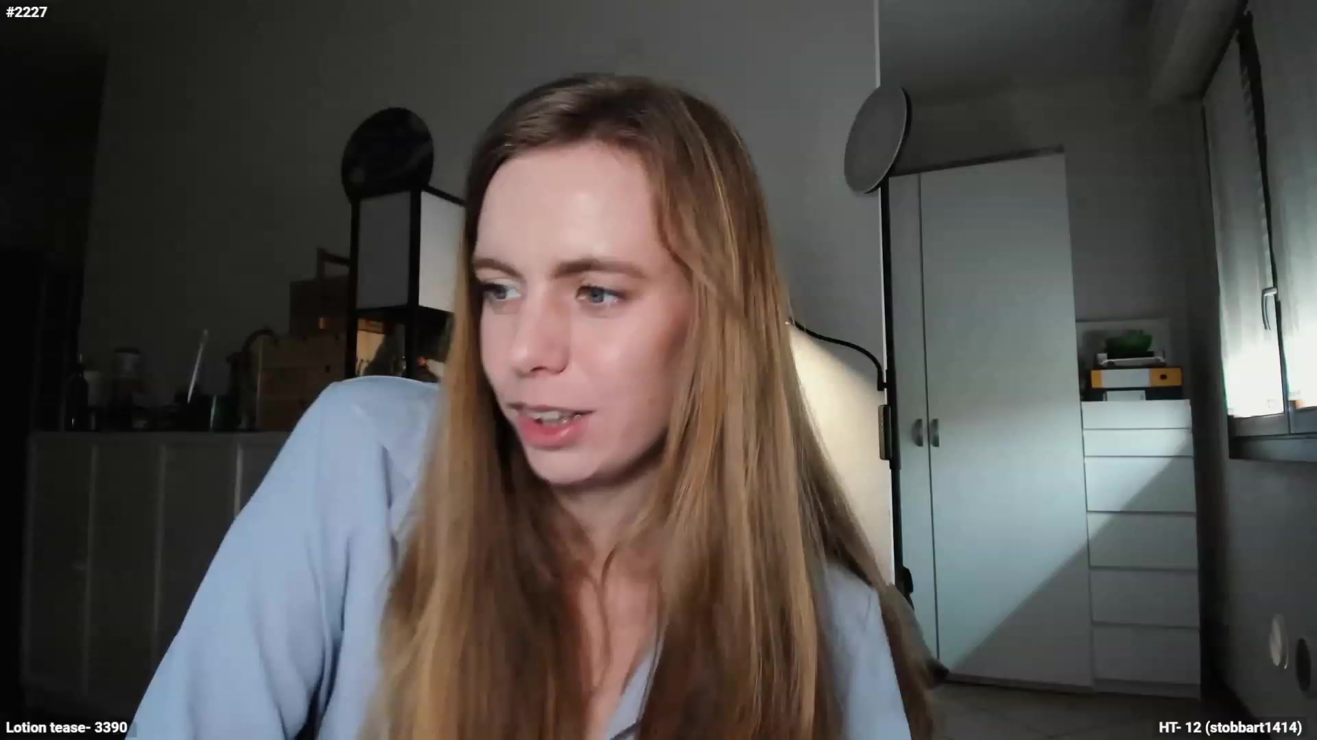 Gallery image thumbnail from Personage's myfreecams stream on, 01/10/2024, 14:36 image 10 of 20