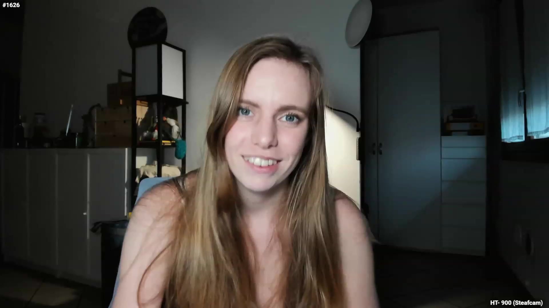 Gallery image thumbnail from Personage's myfreecams stream on, 01/10/2024, 16:04 image 17 of 20
