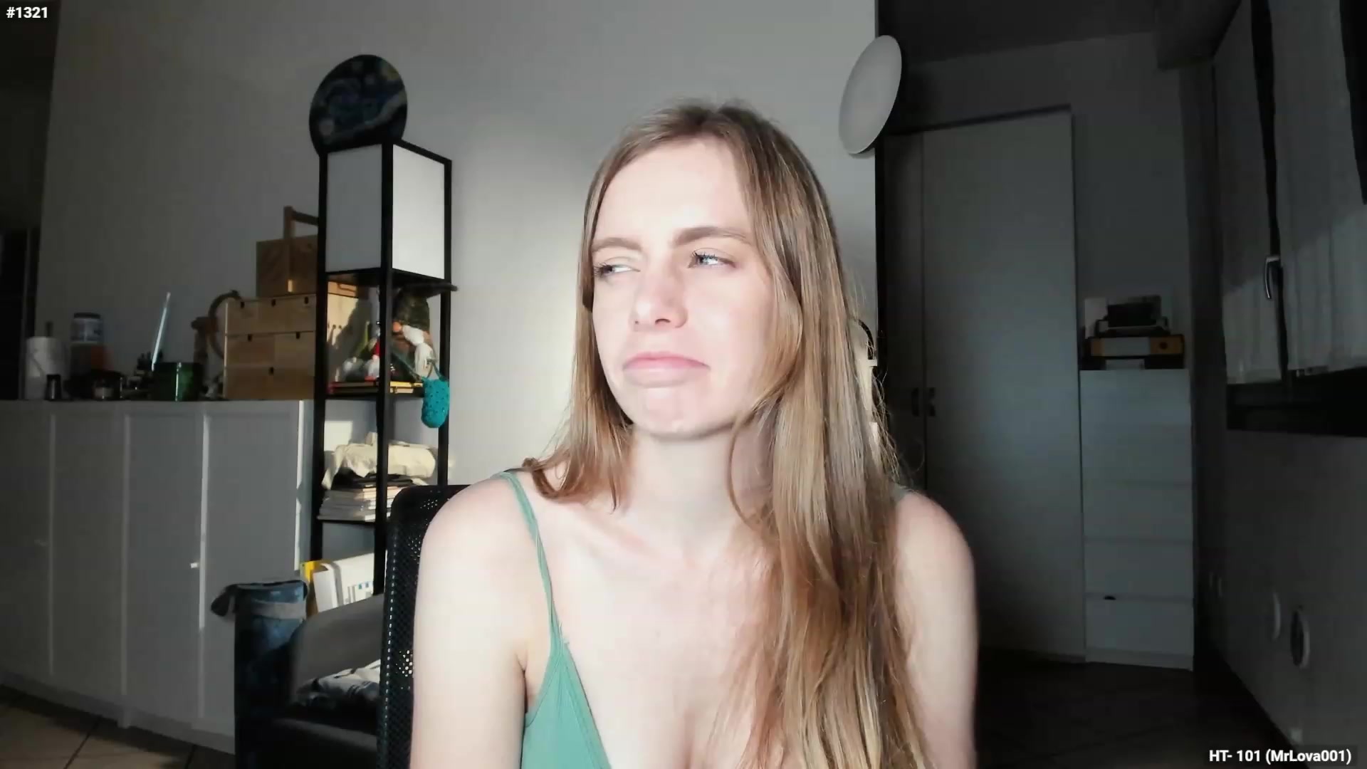 Gallery image thumbnail from Personage's myfreecams stream on, 01/11/2024, 16:39 image 17 of 20